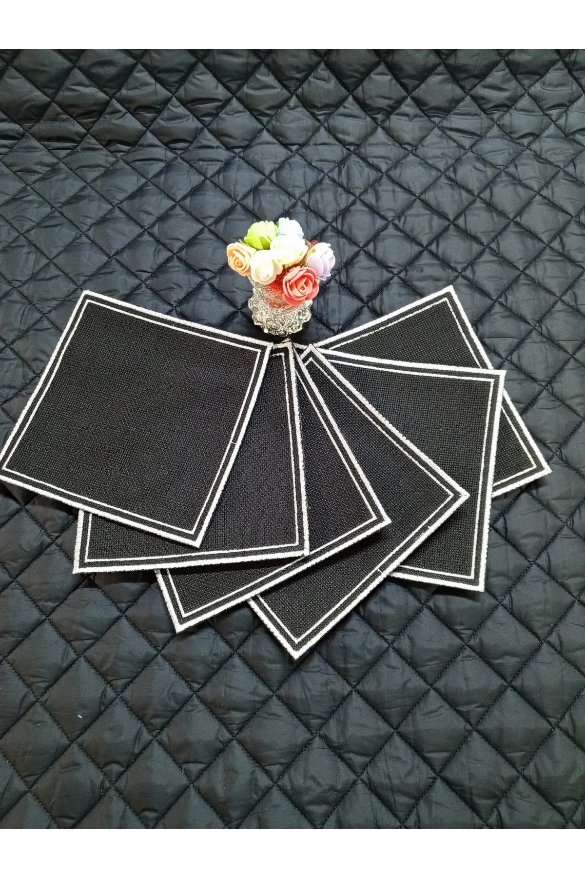 İÇ İÇE KARE GÜMÜŞ SİYAH SUNUM  PEÇETESİ - 6 ADET  -