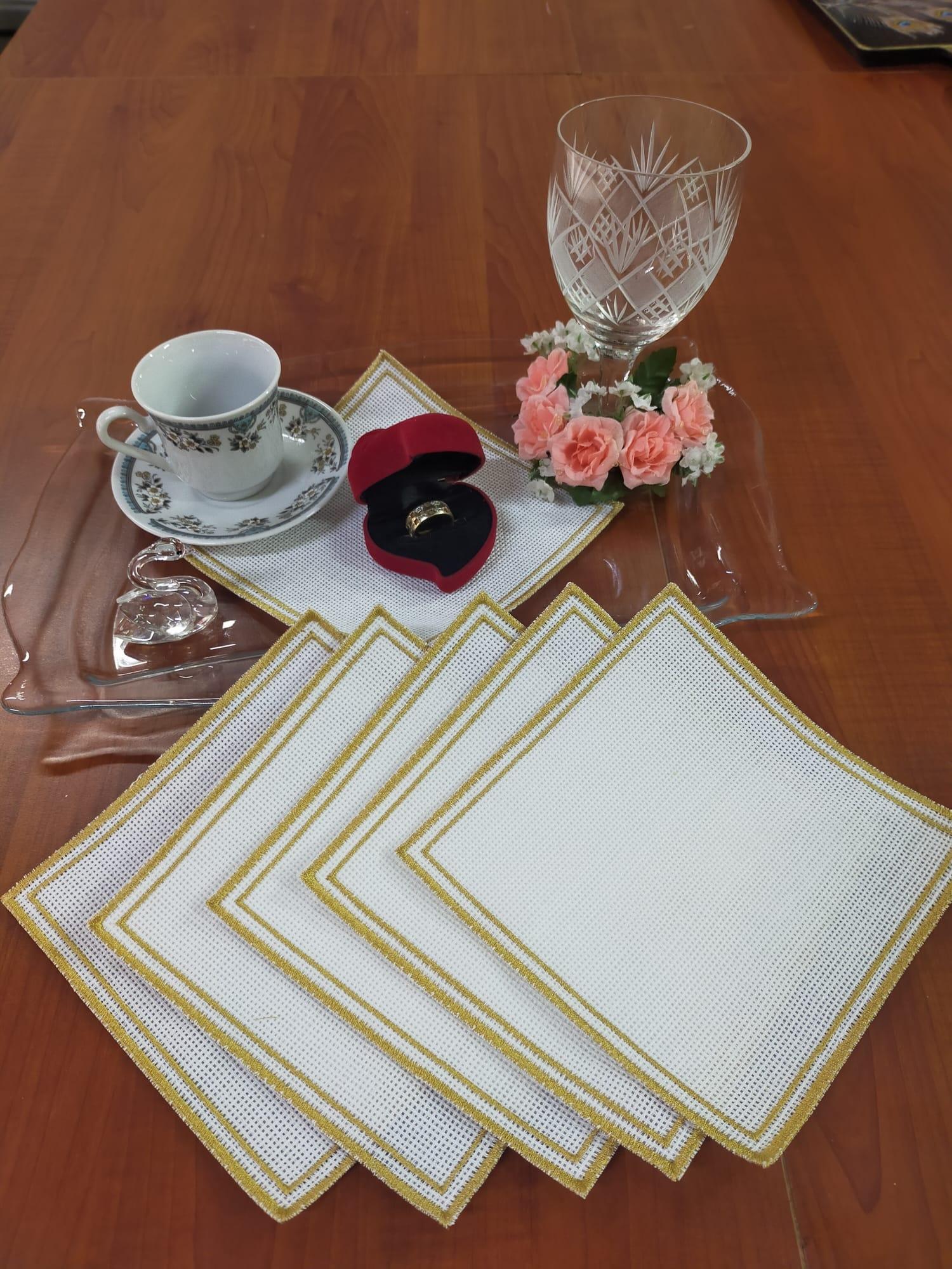 İÇ İÇE KARE GOLD SUNUM PEÇETESİ  - 6 ADET  -