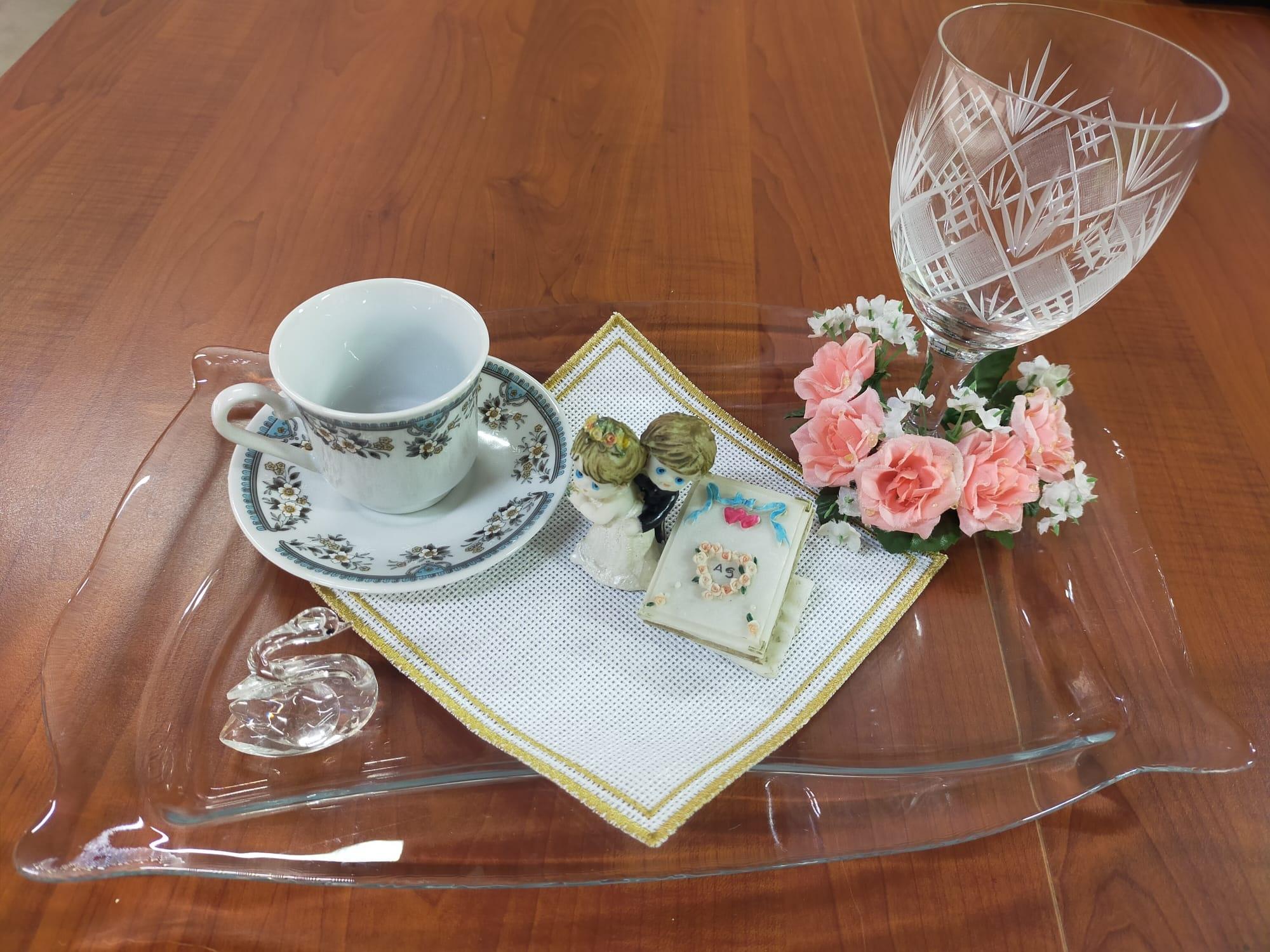 İÇ İÇE KARE GOLD SUNUM PEÇETESİ  - 6 ADET  -