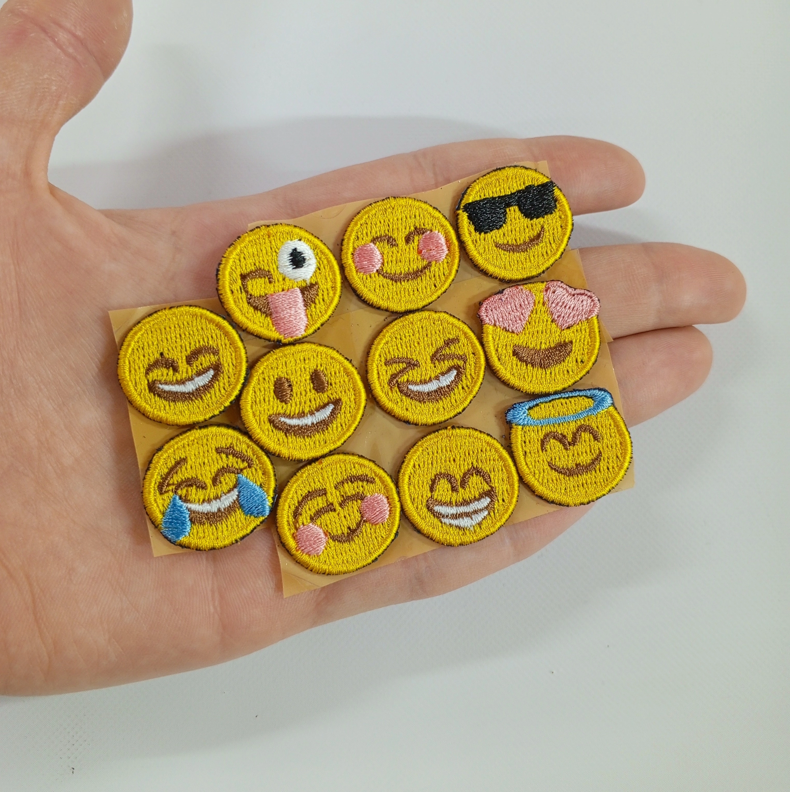 Mini Emoji 11’li Aksesuar