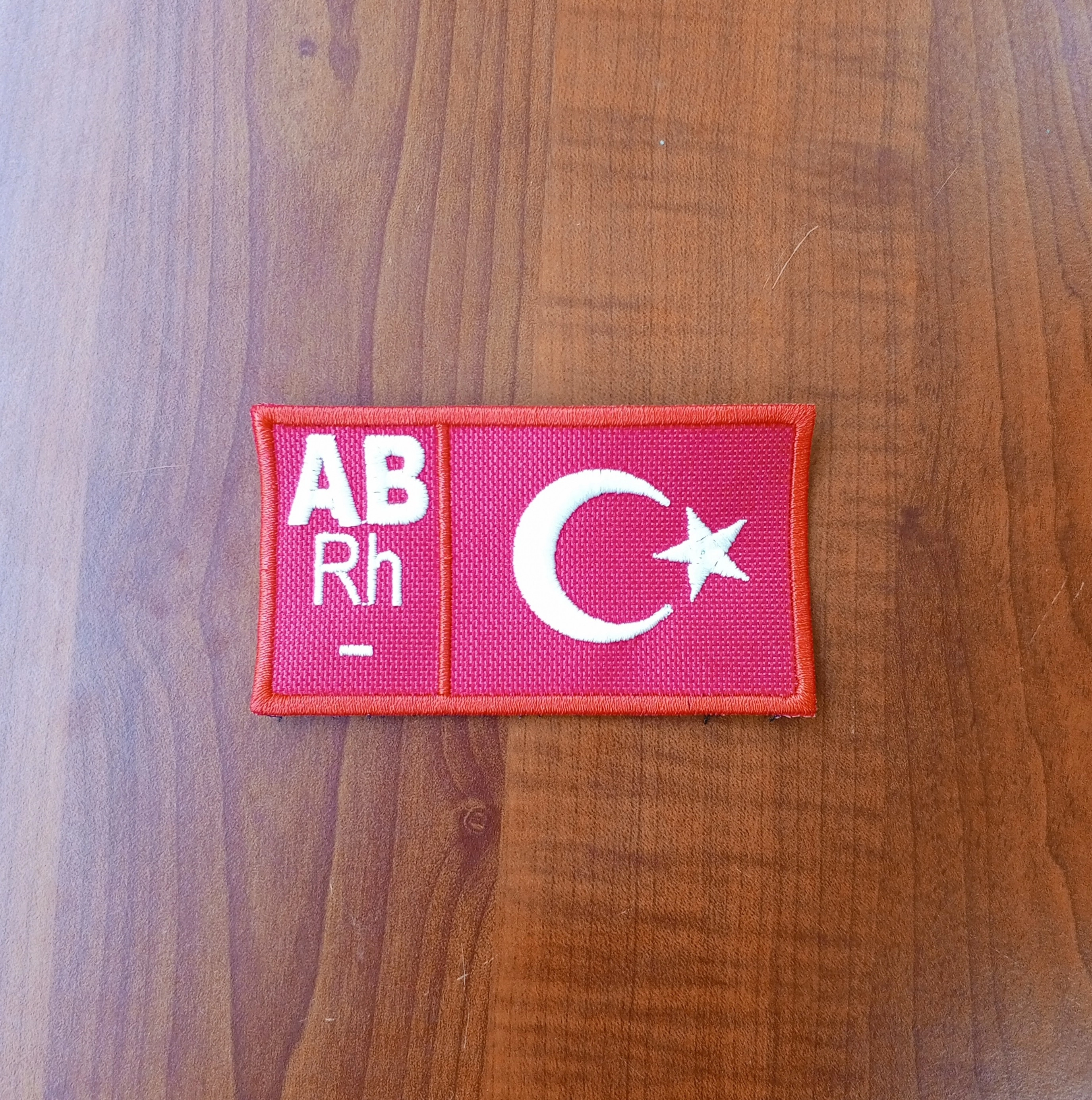 Kan Grubu Model 1 - AB Rh-