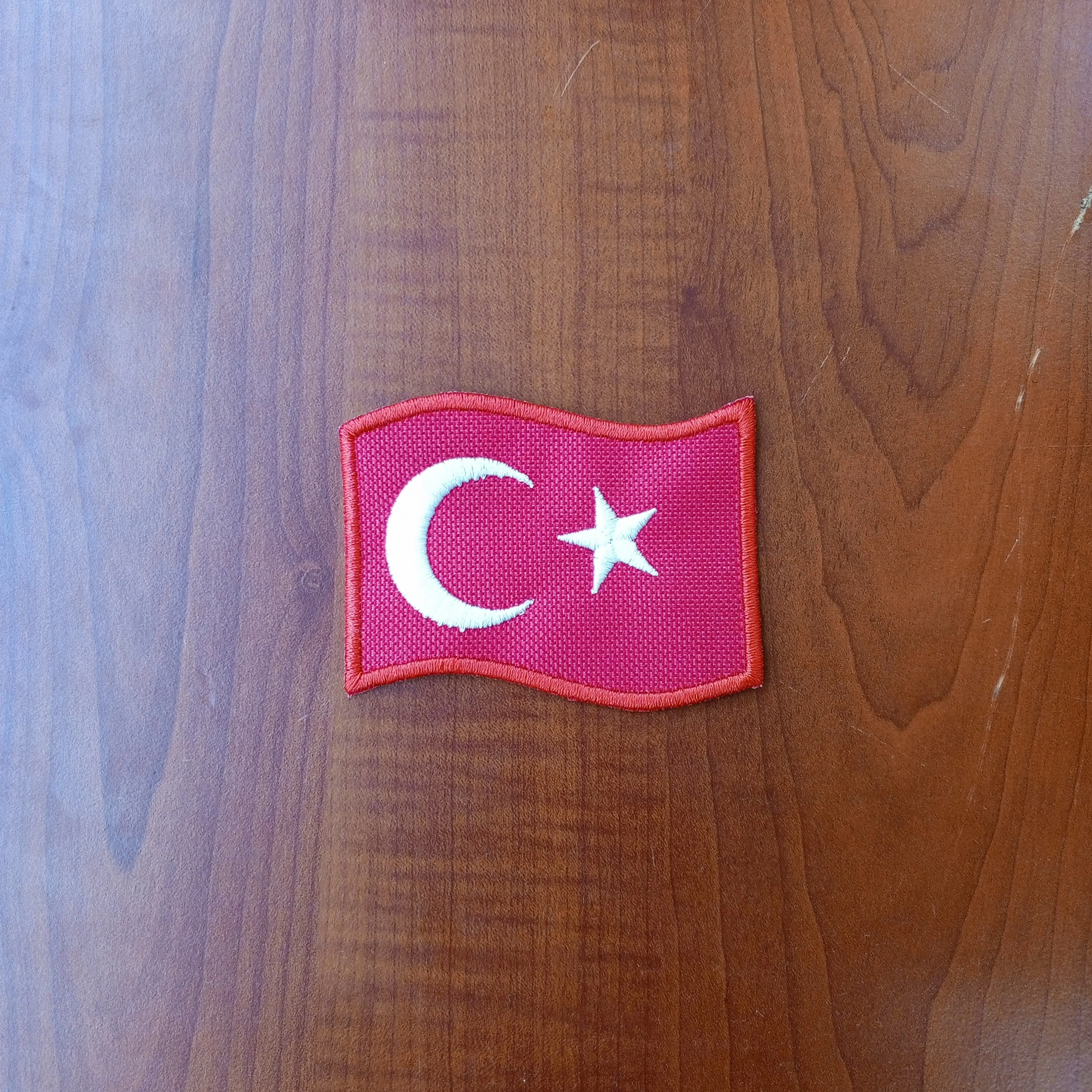 Dalgalanan Türk Bayrağı 