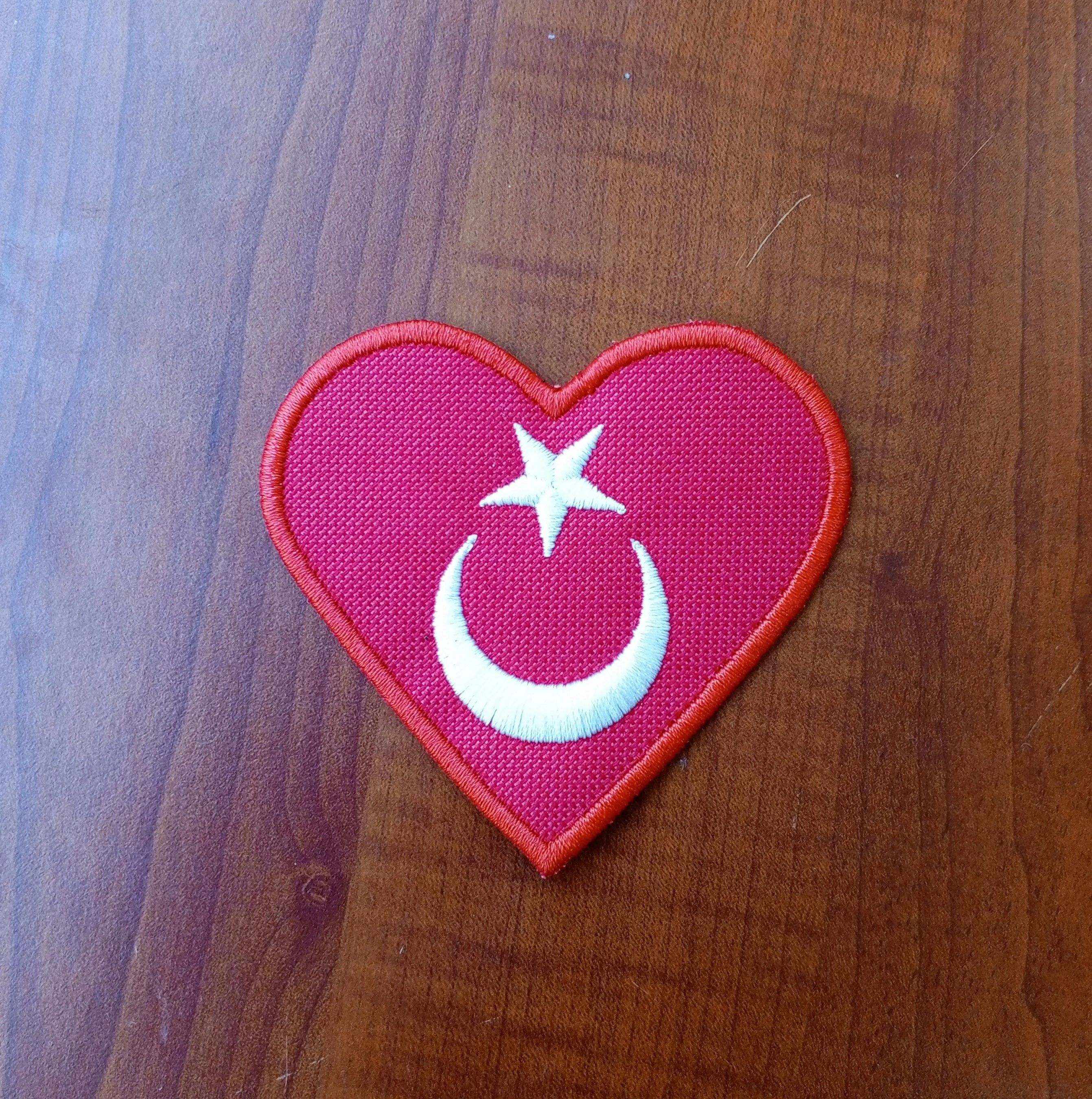 Kalpli Türk Bayrağı