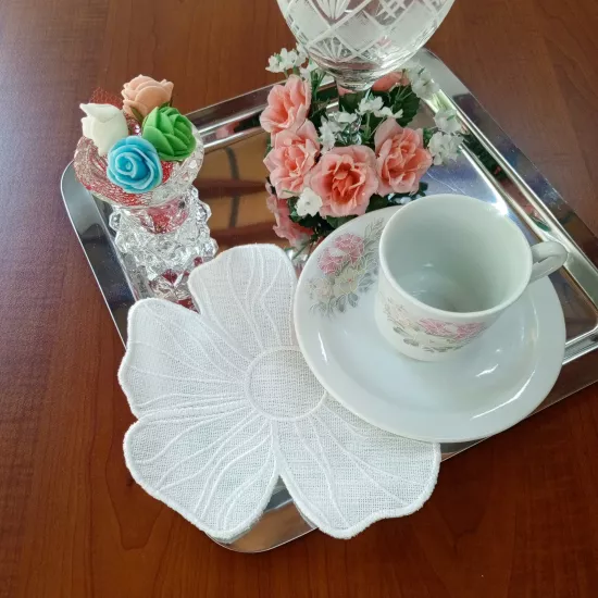 Papatya Çiçek Ekru Gardenya Sunum Peçetesi